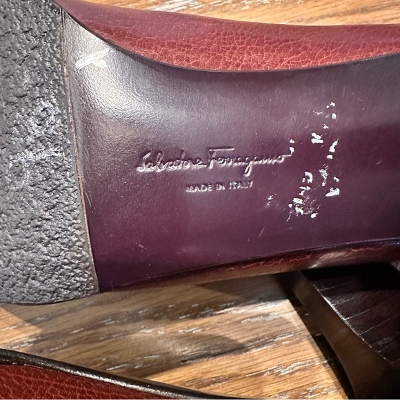 EUC Salvatore Ferragamo Muriel Pump Block Heels Pointed Toe Brn Leather Sz 8.5b - Picture 7 of 7